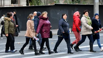Femeile din România se pot pensiona cu până la 11 ani mai devreme. Care sunt condițiile din noua lege a pensiilor, la ce să fii atent