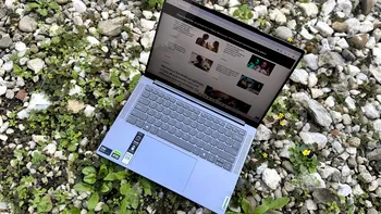 REVIEW Lenovo Yoga Pro 7 14IMH9 cu GeForce RTX 4060 – atunci când laptopul devine partenerul indispensabil la facultate, pentru muncă și gaming