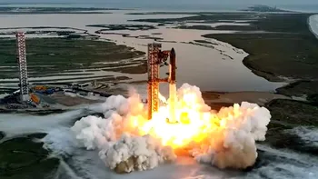 VIDEO: SpaceX lansează Starship și reușește pentru prima dată să aterizeze racheta Super Heavy