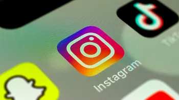 Descoperă secretul interacțiunii instantanee: Cum să folosești sticker-ul de întrebări în Story pe Instagram pentru un Q&A rapid