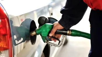 Veste proastă pentru șoferi. Carburanții s-ar putea scumpi din 2025