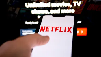 Serialele lunii octombrie pe Netflix! La ce să te uiți acasă în serile ploioase de toamnă
