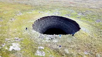 Găurile uriașe din Rusia, apărute în mod misterios și care parcă duc spre o altă lume, au acum un răspuns