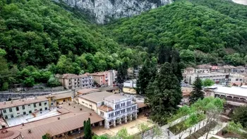 Care e cea mai veche stațiune turistică din România: A fost pusă pe harta lumii de către romani, în cinstea lui Hercule. Acolo se regăseau ape cu puteri vindecătoare