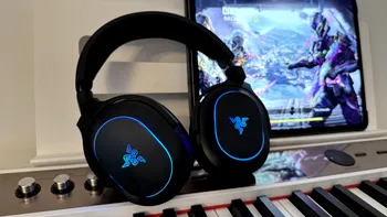 REVIEW Razer Barracuda X Chrome - căștile wireless pentru gaming de cursă lungă fără compromisuri
