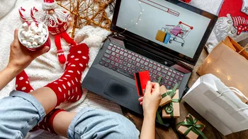 Avertisment pentru cumpărătorii online: Pericolul din spatele ofertelor false de sărbători și Black Friday