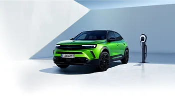 Al doilea cel mai mare producător auto din Europa, în criză: Scădere masivă a veniturilor