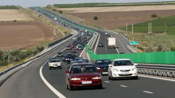 Când poți circula pe banda de urgență de pe autostradă. Ce se întâmplă când strada este blocată, detaliul din Codul Rutier