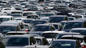 Industria auto din Europa, într-o criză de proporții astronomice. Scumpirile ireale din ultimii ani fac victime