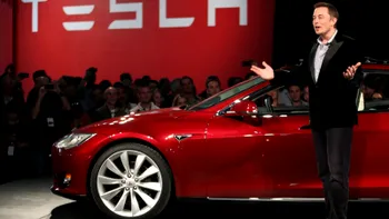 Elon Musk caută angajați în România: Salarii de 257.000 de euro pe an pentru munca de acasă