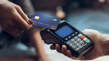 Dispar bonurile fiscale în România, problemele la care va duce schimbarea. Ce pățești când plătești cu cardul