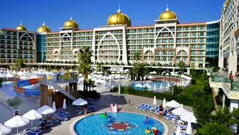 Prețul unei vacanțe în Turcia în 2025. Turiștii vor plăti sume aproape duble față de anul trecut, pentru un sejur în vârf de sezon