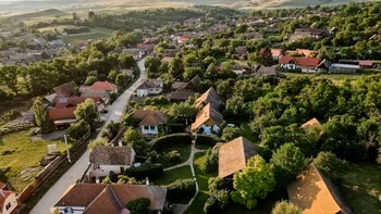 Satul din România în care casele se vând cu suma de 500.000 de euro: ”E capătul lumii!”