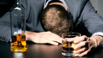 Ce se întâmplă cu somnul tău atunci când consumi alcool: Ce spun cercetările