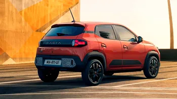 Dacia Spring, ieftinită cu 2.000 de euro. Decizia Renault care încearcă să rezolve criza mașinilor electrice