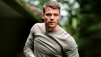 Serialul de pe Netflix „The Night Agent”: Un thriller captivant care te ține în suspans și are răsturnări de situație