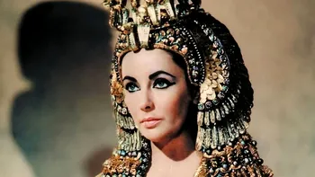 Vorbea 9 limbi străine, a studiat alchimia și matematica, a scris cărți despre leacuri medicinale. Cealaltă față a reginei Cleopatra a Egiptului