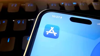 Recenziile din App Store vor fi rezumate cu ajutorul AI-ului