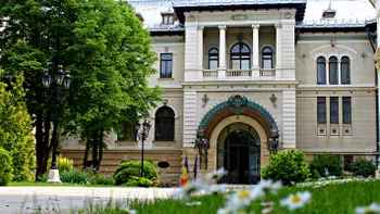 Curtea Palatului Cotroceni va fi deschisă la fiecare final de săptămână. Accesul va fi liber, a anunțat Ilie Bolojan