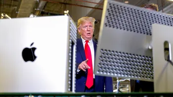 Giganții tech din SUA se clatină sub tarifele impuse Chinei de Donald Trump