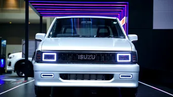 Isuzu Dragon Max – camioneta retro cu suflet modern, pentru nostalgici