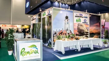 Produsul tradiţional românesc care uimeşte la Târgul de Turism. Este din Bucovina şi e o delicatesă