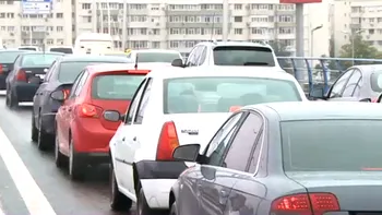 Modificare în Codul Rutier. O regulă din trafic pe care mulți o ignoră ar putea deveni obligatorie