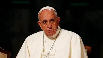 Anunț de ultimă oră al Vaticanului. Care este starea Papei Francisc după ce a avut o „criză respiratorie” și a fost ventilat mecanic