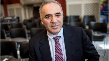 Șah mat la duo-ul Trump - Putin. Garry Kasparov: „Are mai multe conexiuni rusești decât Aeroflot”