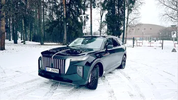 A crezut că își cumpără un SUV electric de lux, dar și-a luat o chinezărie dubioasă. Cum l-a șocat mașina nouă