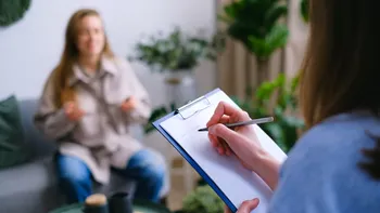 Vești bune pentru asigurați! CNAS oferă acces gratuit la psihologi și fizioterapeuți