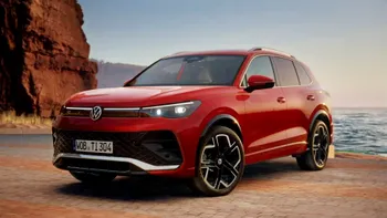 Alternativa la Dacia Duster care ”se bate” în aceeași zonă de preț. Noul Volkswagen Tiguan te face să uiți de mașina românească
