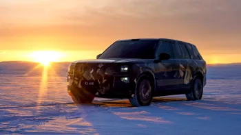 Chinezii intră în clasa SUV-urilor de lux cu un bolid hibrid de 140.000 de dolari. Cu ce se laudă Zeekr 9X Grand de la Geely