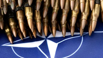 Sfârşitul NATO în Europa? Ce organizaţie ar putea forma statele Bătrânului Continent, după retragerea SUA