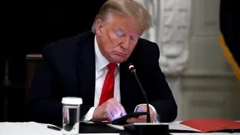 Planurile de atac ale lui Trump, discutate pe un grup de Signal. Un jurnalist a fost adăugat în chat dintr-o greșeală de proporții colosale