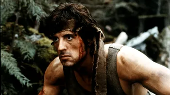 Sâmbete explozive cu legendele acțiunii la Warner TV: Stallone, Schwarzenegger și alții, în aprilie