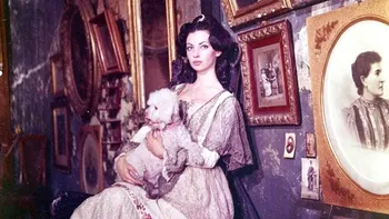 10 filme cu Julieta Szönyi pe care trebuie să le vezi. Rolurile care au consacrat-o pe superba actriță