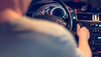 Amendă de peste 1.000 de lei, pe loc, pentru șoferi. Gestul considerat inofensiv de conducători este sancționat imediat de poliție
