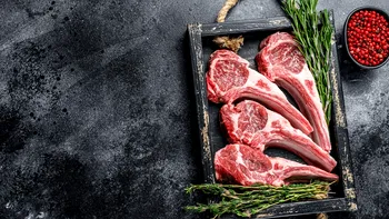 Cât costă carnea de miel direct de la oieri. Preţul pe kilogram calculat pe viu şi carcasă