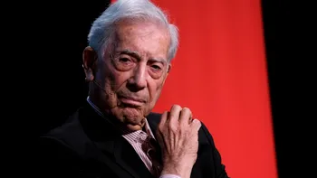 Femeia care a fost mărul discordiei între scriitorii Mario Vargas Llosa și Gabriel Garcia Marquez. S-au luat la pumni și nu și-au vorbit mai bine de 30 de ani