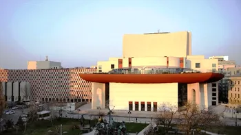Istoria Teatrului Național București, templul în care au jucat zeii artei românești: de la Teatrul cel Mare de pe Calea Victoriei la monumentul din kilometrul 0 al Capitalei