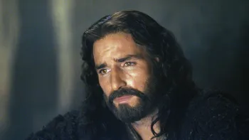 Lovit de fulger, și-a dizlocat umărul, a făcut hipotermie și s-a operat pe cord deschis. Patimile lui Jim Caviezel, de la Contele de Monte Cristo la Iisus Hristos