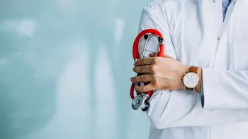 Medic rezident, despre condițiile din spitale, după moartea celor doi colegi din Iași: ”Gărzile sunt de 24 de ore, a doua zi, ești la program, obligat să stai 32 - 34 de ore”