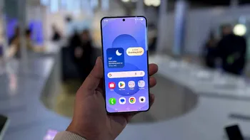 One UI 7 vine în România: ce telefoane Samsung primesc Android 15 și când