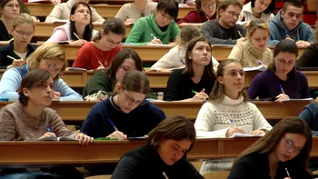 2.500 de lei de la stat pentru studenţi. Banii vor putea fi folosiţi pentru plata chiriei