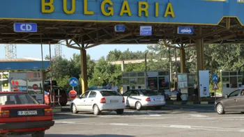 Noile taxe de drum pentru vehiculele grele de marfă și autobuze, în Bulgaria. Cât vor fi vinietele din 1 mai