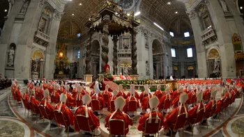 Cum se alege noul Papă. Conclavul cardinalilor și semnificația fumului alb de la Vatican