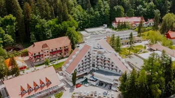 Hotelul Tuşnad, amendat de ANPC. Inspectorii au închis zeci de camere