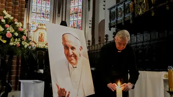 Infirmierul Papei Francisc a dezvăluit ultimele cuvinte rostite de suveranul pontif. Nu se aştepta la aşa final