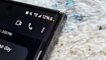 Ce înseamnă când îți apare un punct verde pe ecranul telefonului